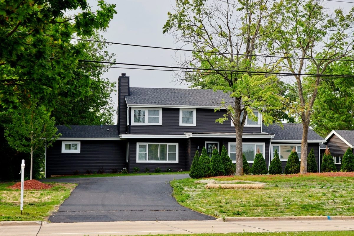 Lombard Residence Exterior